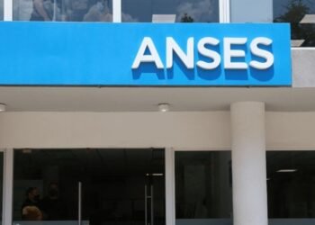 Ayuda Escolar 2026 de ANSES: cuándo se cobra y qué aumento habrá por hijo