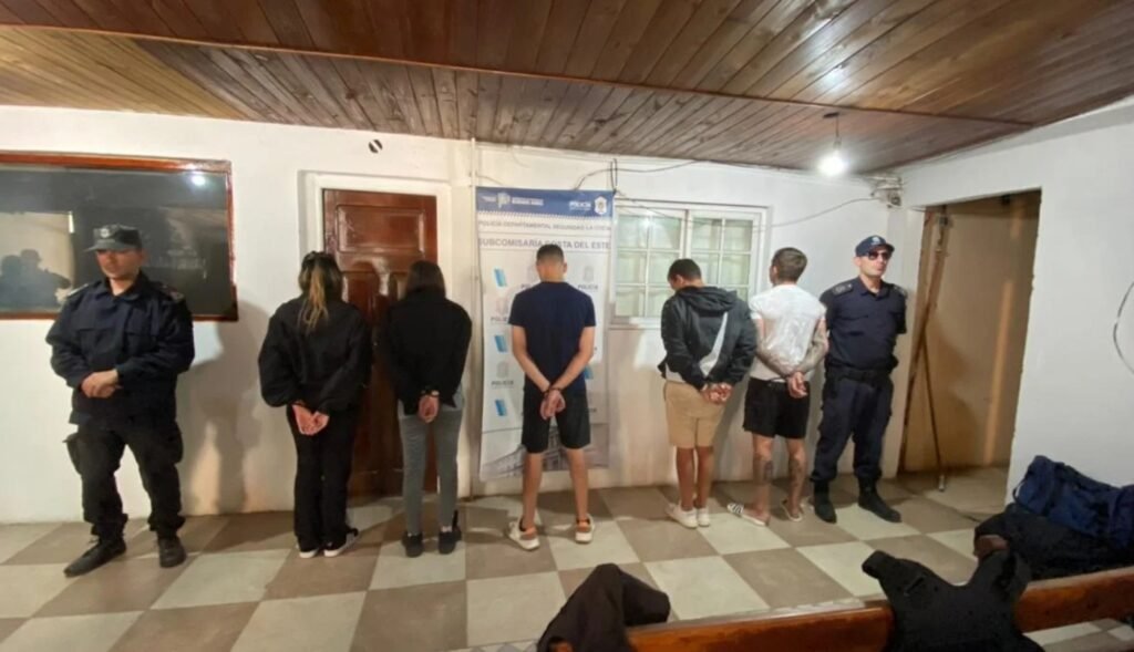 Detienen a la abogada de Morena Rial acusada de robar en el Partido de la Costa