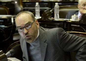 Fernando Iglesias, sin experiencia diplomática, es nombrado embajador en Bélgica