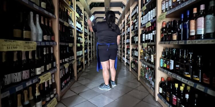 Apagón masivo dejó a 800 mil sin luz en AMBA: ¿qué barrios fueron los más afectados?