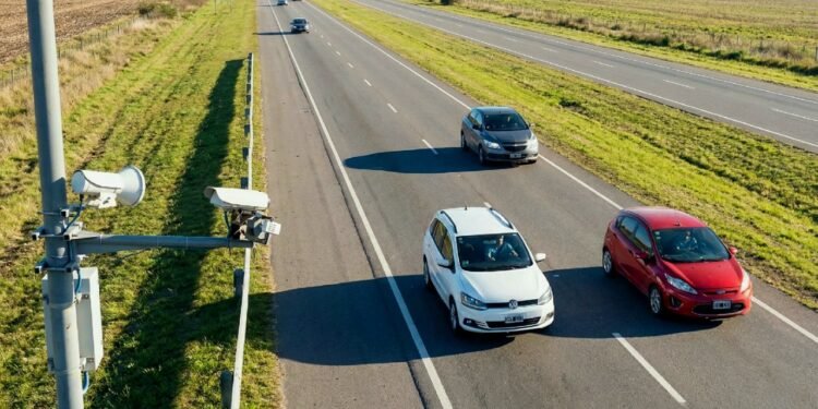 Nuevos radares "invisibles" complican viajes a la Costa Atlántica en verano 2026