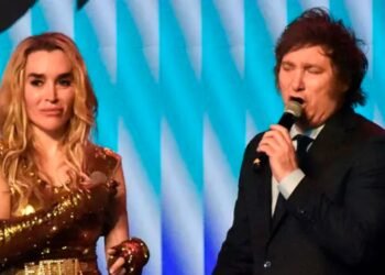 Milei ignora el malestar turístico y se pasea por Mar del Plata en plena crisis de temporada