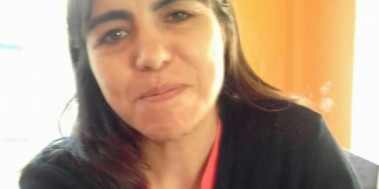 Familia de Fabiana Muñoz, hermana del Huevo Acuña, critica la falta de atención psiquiátrica