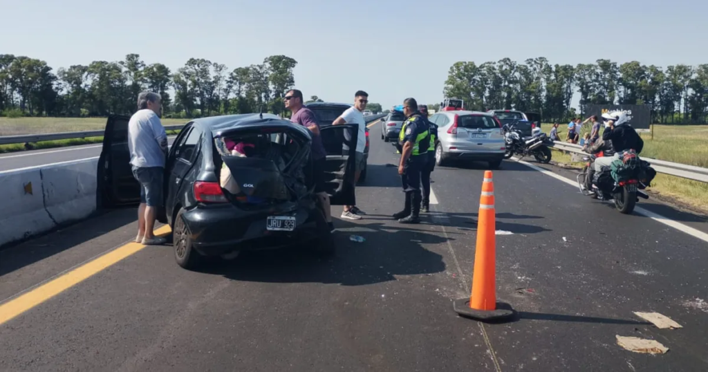 Violento choque en la Ruta 2: tres heridos y demoras hacia Mar del Plata