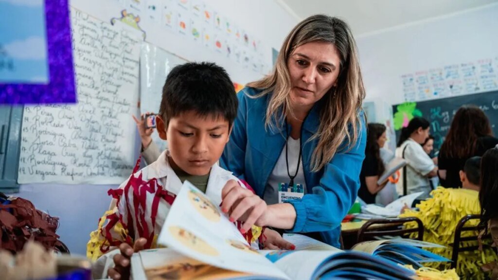 La Provincia de Buenos Aires lanzó un plan de alfabetización para mejorar la educación en 2025