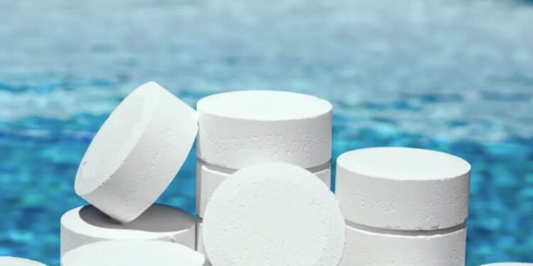 La ANMAT prohibió un desinfectante para piletas tras irregularidades en su etiquetado