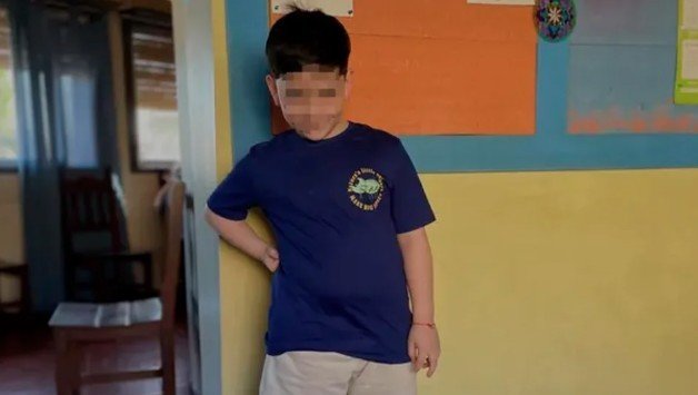 Parte médico de Bastián: sigue estable, sin fiebre y reacciona a estímulos