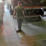 Ex policía abatió a ladrón en intento de asalto a depósito avícola en Villa Soldati