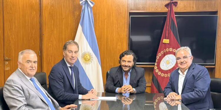 El Gobierno se aferra al capítulo de Ganancias y el debate con las provincias se tensa