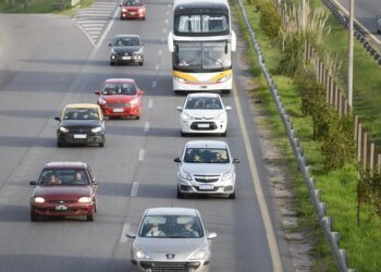 Multas millonarias y radares: la Provincia de Buenos Aires lanza controles para el verano