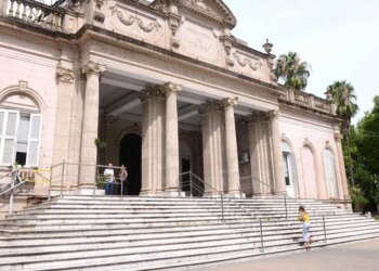 Judiciales de la provincia de Buenos Aires aceptaron aumento del 4,5% en disconformidad