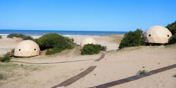 Descubrí Colonia Marina, el refugio costero ideal para relajarte y disfrutar al aire libre