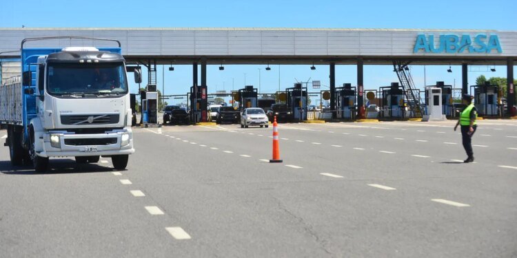 Aumentan los peajes en la Provincia de Buenos Aires: impacto en rutas y vacaciones