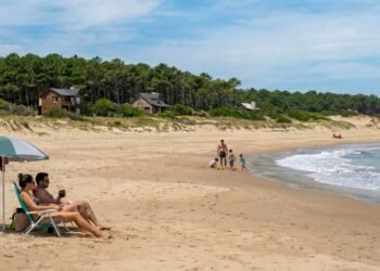 Las 4 playas de Provincia de Buenos Aires para desconectar y disfrutar en enero de 2026