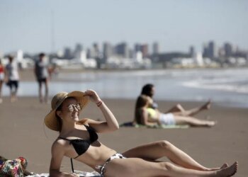 Verano 2026 en la Provincia de Buenos Aires: escapadas cortas y turismo cauteloso
