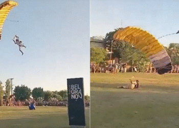 Accidente en la llegada de los Reyes Magos en Pergamino dejó a Gaspar herido