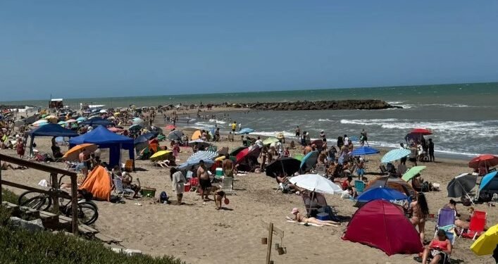 El dramático relato de un vendedor de churros durante el caos del meteotsunami en la costa
