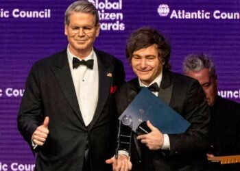 EE.UU. respalda a Milei: “Argentina se convierte en el eje central en América Latina”