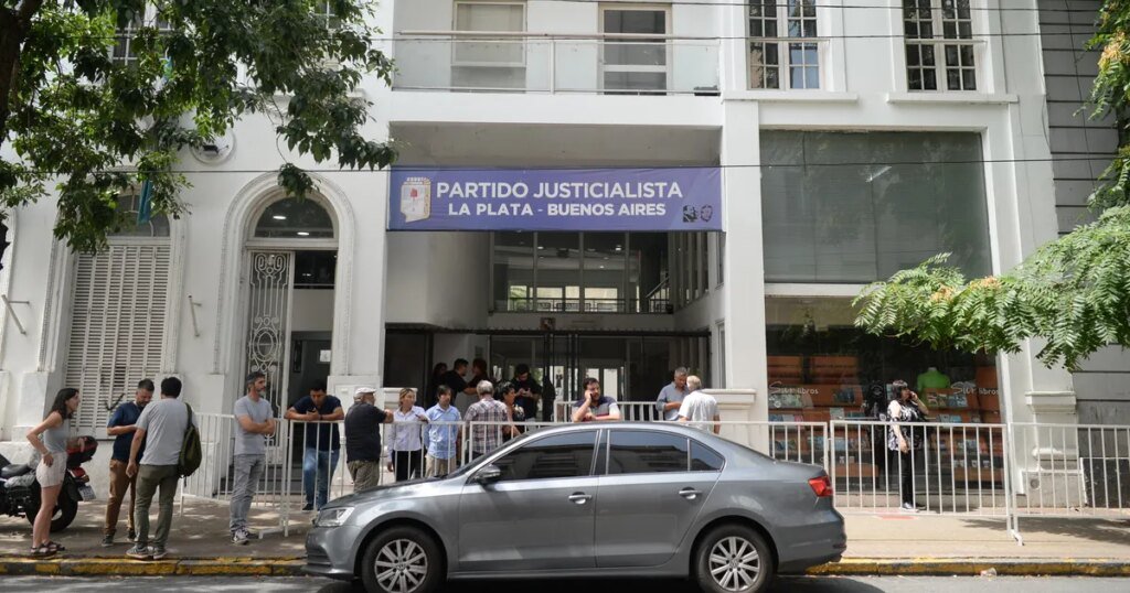 Apareció el padrón del PJ bonaerense y La Plata se acerca a los 52 mil votantes para la interna