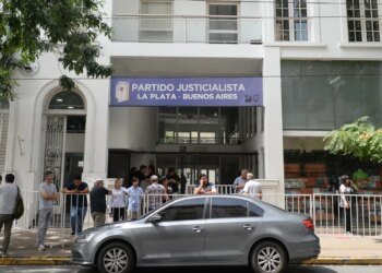 Apareció el padrón del PJ bonaerense y La Plata se acerca a los 52 mil votantes para la interna