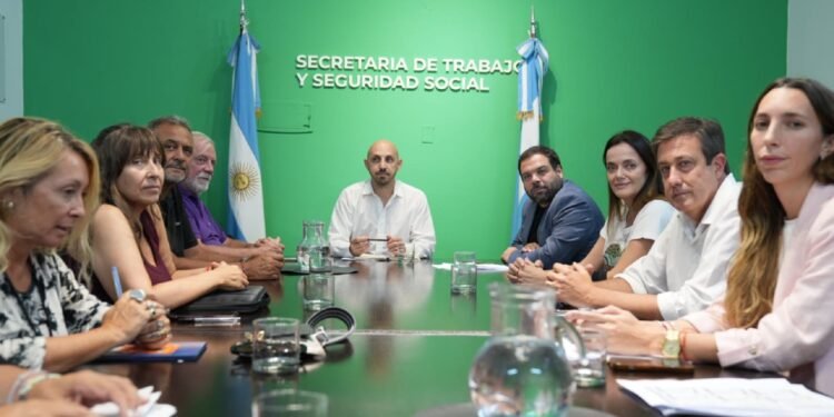 Paritaria estatal: La UPCN logró cerrar el acuerdo y garantizar liquidación de haberes