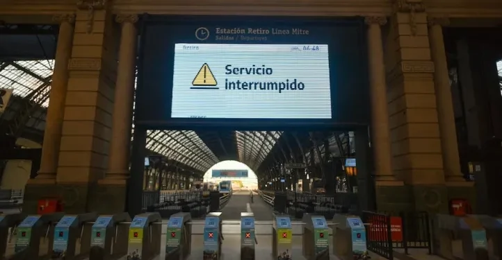 Los gremios del transporte pararán en defensa del trabajo argentino: sin trenes ni colectivos