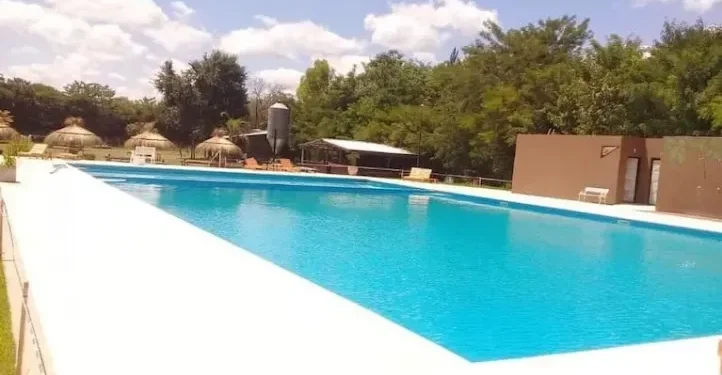 Trágico: nene de 6 años con TEA murió ahogado en pileta de casaquinta en Pilar