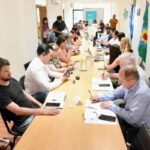 Aumento salarial a docentes y estatales en Provincia de Buenos Aires: sindicatos lo rechazan