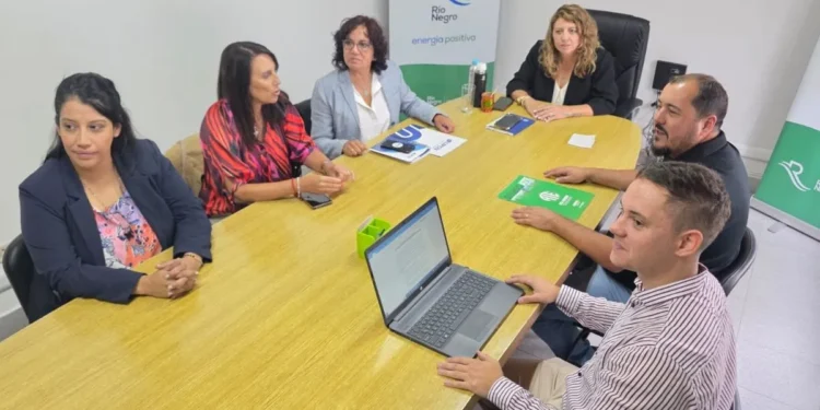 Río Negro: ATE analiza propuesta salarial del Gobierno mientras UPCN la rechaza por completo