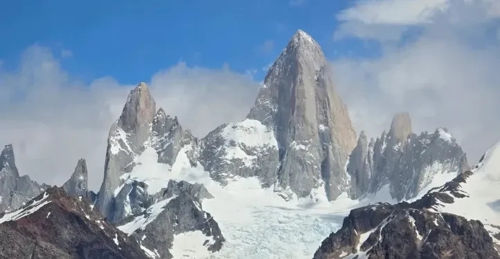 El calendario 2026: 12 fines de semana largos que impulsan el turismo en el país