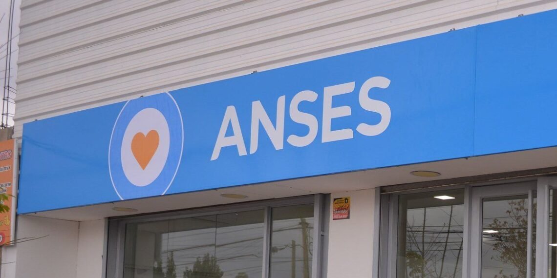 ANSES depositará más de $340.000 a beneficiarios antes de fin de febrero 2026