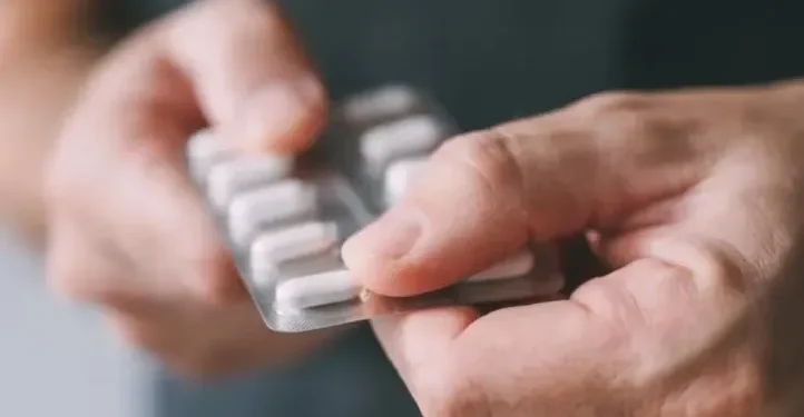 Alerta por el viral “reto del paracetamol”: la peligrosa moda que asusta a los médicos