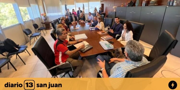 Paritaria docente en San Juan: docentes decidirán hoy si aceptan oferta del Gobierno