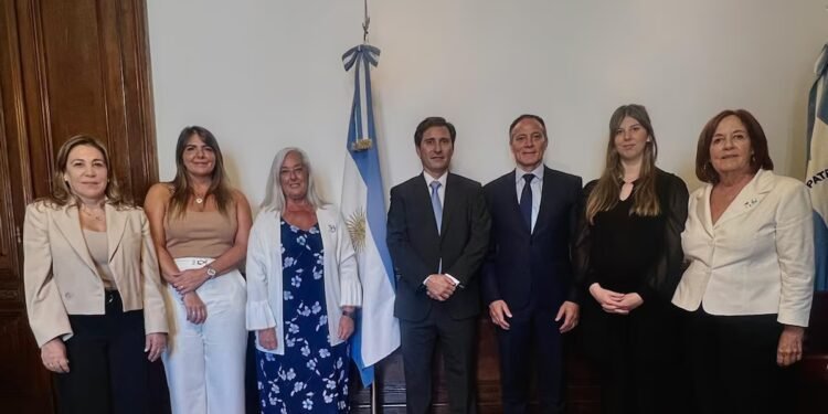 Impulso País: el nuevo interbloque que reconfigura el Senado y busca influir en la agenda