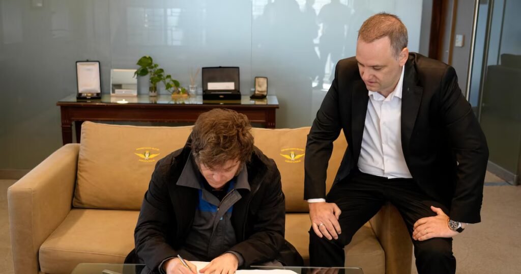 Milei desafía a la CGT y el peronismo: el riesgo de una nueva huelga laboral en el aire