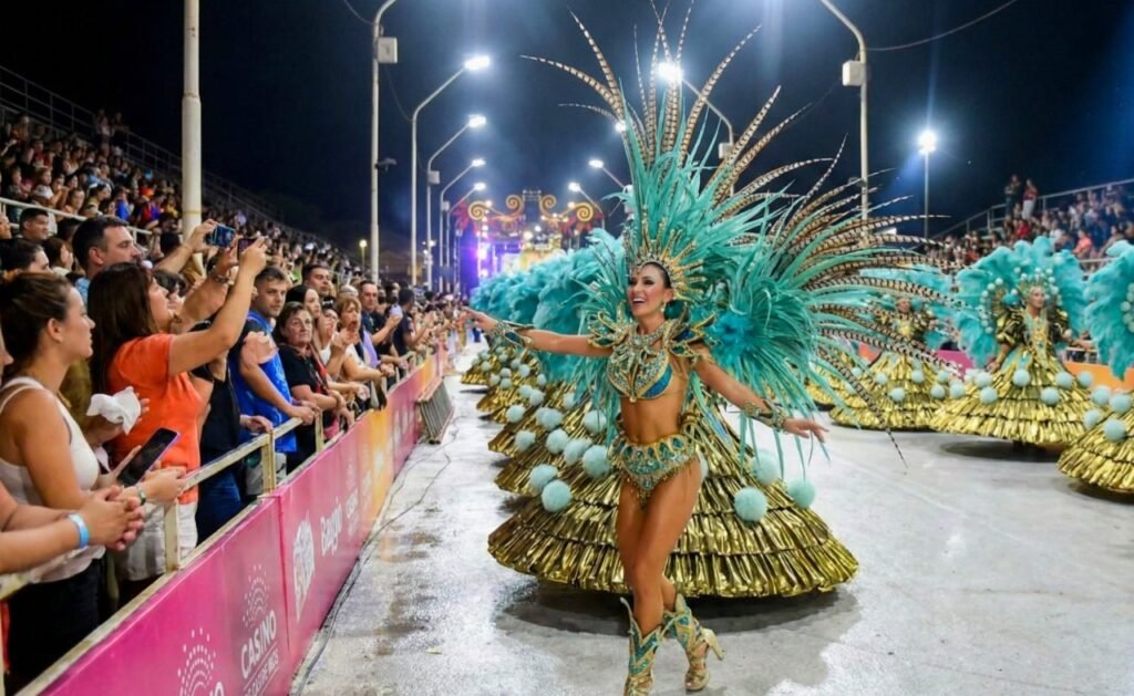 Carnaval 2026: 5 destinos imperdibles en la Provincia de Buenos Aires para disfrutar al máximo