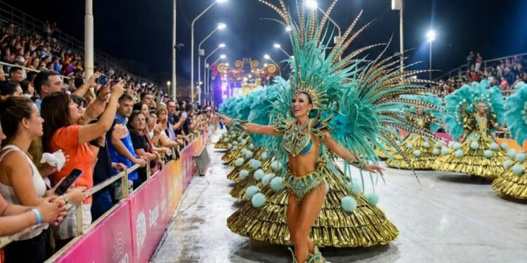 Carnaval 2026: 5 destinos imperdibles en la Provincia de Buenos Aires para disfrutar al máximo