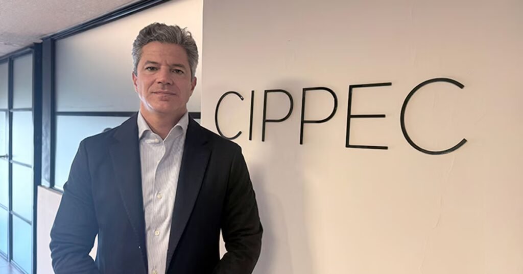 Luciano Laspina asume como nuevo director de CIPPEC y promete un enfoque renovador en políticas públicas