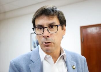 Jujuy mejora la propuesta salarial para docentes tras diálogo con gremios educativos