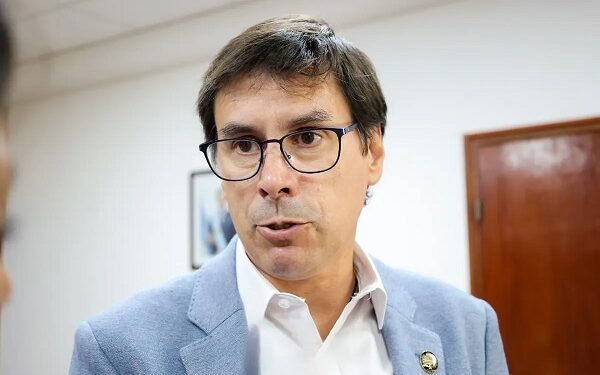 Jujuy mejora la propuesta salarial para docentes tras diálogo con gremios educativos