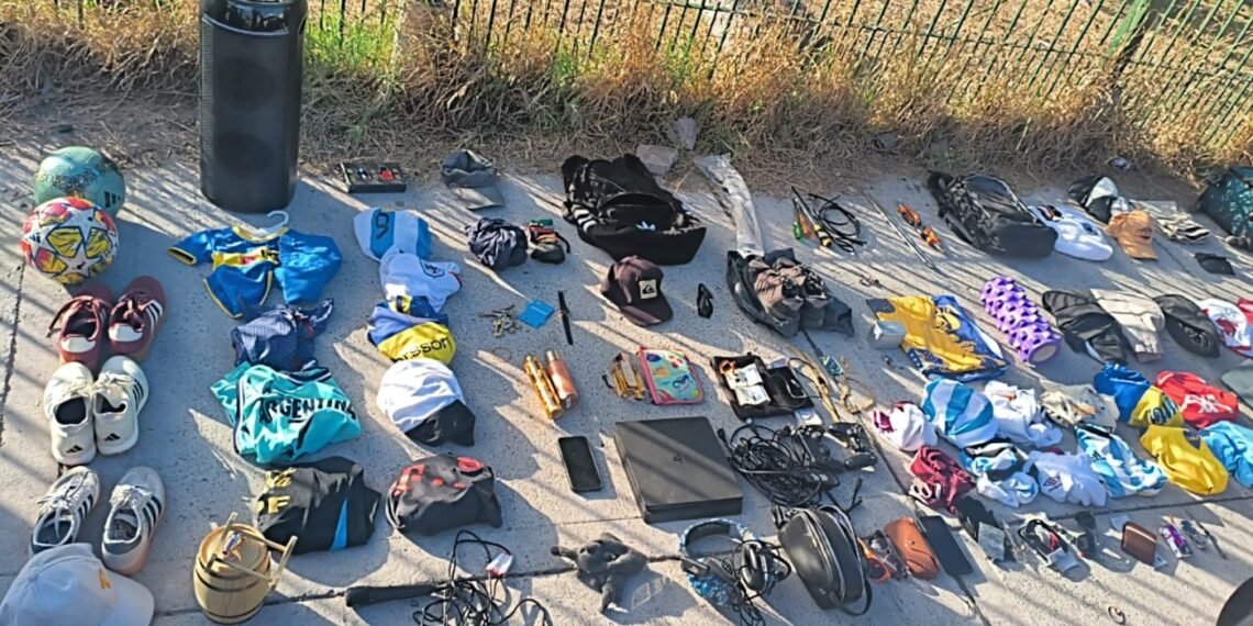 Detienen a cuatro hombres en Villa Soldati por escapar en auto con pedido de secuestro