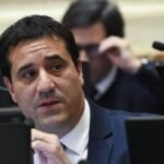 Afiliados docentes exigen la expulsión de Abad tras su apoyo a la reforma laboral de Milei