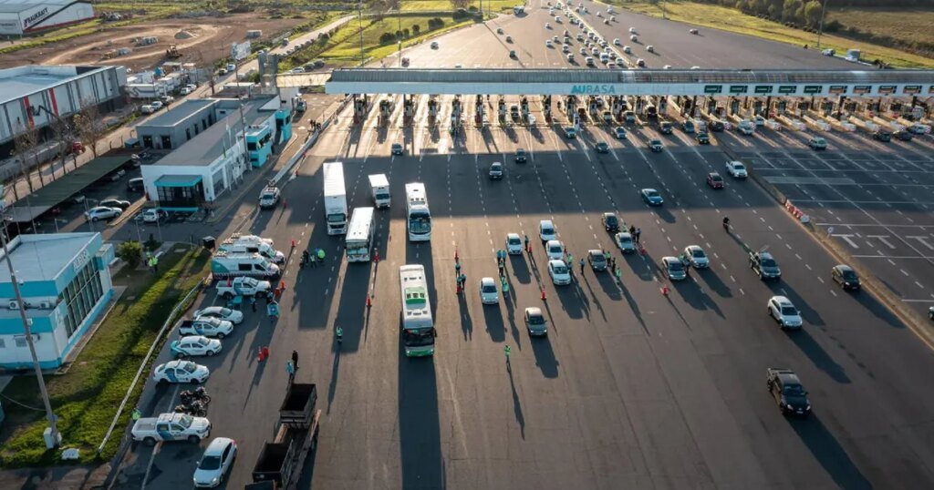 Restricciones a camiones en rutas de la Provincia de Buenos Aires por el fin de semana largo