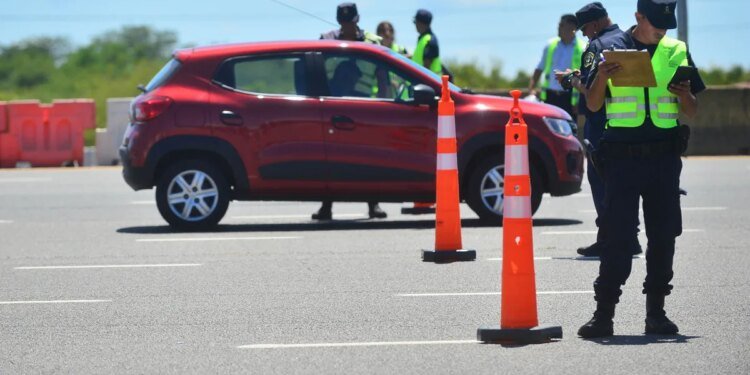 Restringen circulación en Autopista y rutas de la Provincia de Buenos Aires por Carnaval