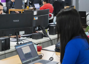 La Provincia ofrece un 3% en paritarias, pero los gremios lo rechazan nuevamente