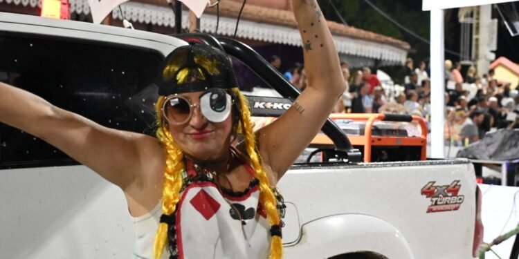 El Entierro de Pinocho brilló en el Corsódromo ante más de 18 mil almas carnavaleras