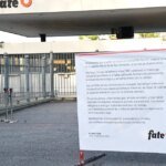 La Provincia busca diálogo urgente entre Fate y trabajadores despedidos en medio de protestas