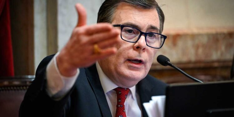 Zamora rechazó la reforma laboral y pidió un consenso social para transformar el empleo en Argentina