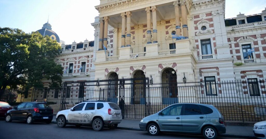 Judiciales bonaerenses exigen al Gobierno provincial reabrir la paritaria ante inflación creciente