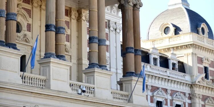 La Provincia de Buenos Aires denuncia pérdidas de $22 billones por recortes y deudas nacionales